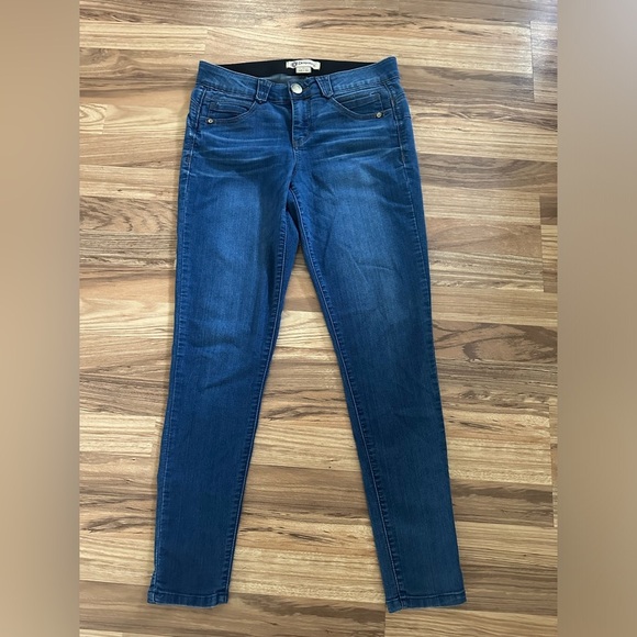 Democracy Women’s Jeans Size 6 Blue AB Solution Stretch Ankle waist 32” - Picture 1 of 7